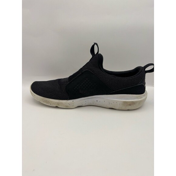 Nike Men’s AD Comfort Slip On Sneakers Black/White Size 10.5